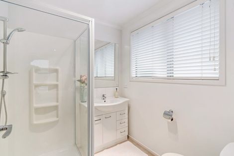 Photo of property in 2 Alluvial Court, Arthurs Point, Queenstown, 9371