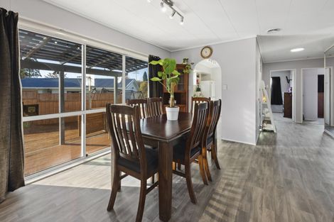 Photo of property in 15a Augustus Earle Place, Pukehangi, Rotorua, 3015