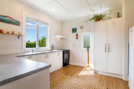 Photo of property in 8 Argyle Street, Waipu, 0510