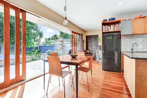 Photo of property in 7 Myrtle Street, Hamilton East, Hamilton, 3216