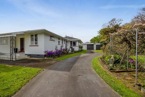 Photo of property in 414 South Road, Hawera, 4674