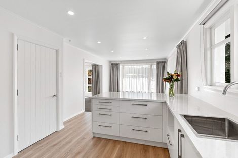 Photo of property in 17 Kennedy Road, Fairfield, Dunedin, 9018