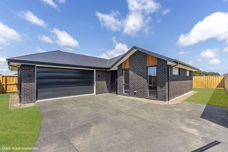 Photo of property in 13 Henshaw Street, Woodend, 7610