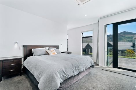 Photo of property in 41 Infinity Drive, Wanaka, 9305