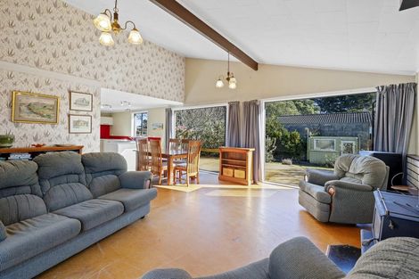 Photo of property in 11 Atkinson Street, Waitara, 4320