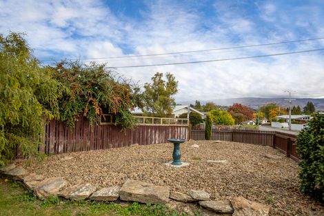 Photo of property in 17 Fox Street, Alexandra, 9320