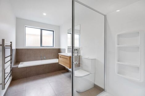 Photo of property in 30 Kiritiana Close, Pyes Pa, Tauranga, 3112