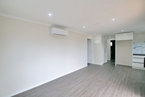 Photo of property in 7a Edwards Avenue, Henderson, Auckland, 0610