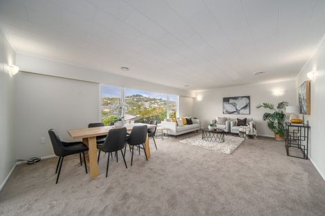 Photo of property in 11 Angell Street, Johnsonville, Wellington, 6037