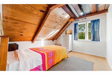 Photo of property in 14a South Lynn Road, Titirangi, Auckland, 0604