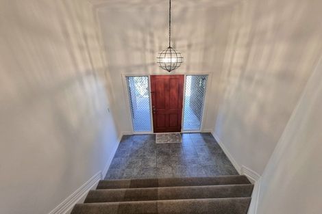 Photo of property in 15 Penguin Drive, Murrays Bay, Auckland, 0630