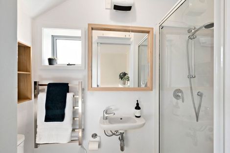 Photo of property in 10b Ceres Crescent, Johnsonville, Wellington, 6037