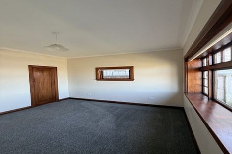 Photo of property in 150 The Ridgeway, Mornington, Wellington, 6021