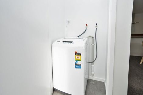 Photo of property in 16/10u Burrows Place, Frankton, Hamilton, 3204