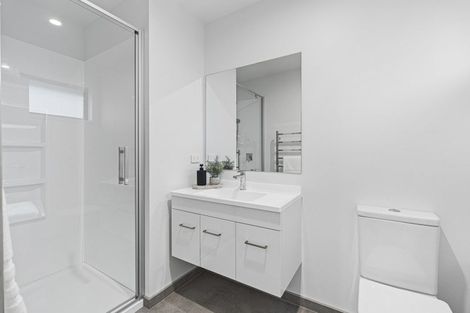 Photo of property in 5a Massey Street, Westown, New Plymouth, 4310
