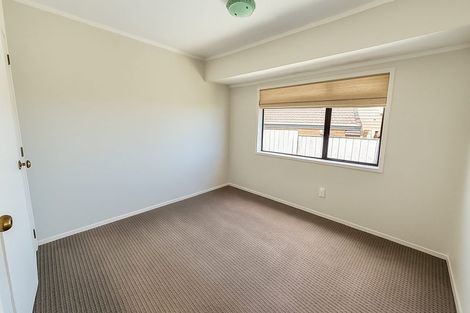 Photo of property in 10 Marina Heights, Half Moon Bay, Auckland, 2012