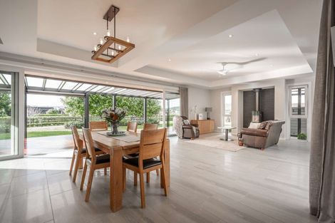 Photo of property in 1 Moemoea Place, Cambridge, 3434