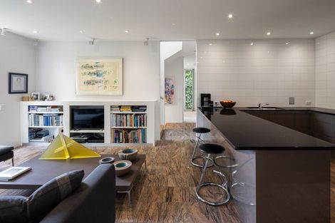 Photo of property in 1a Hamilton Parade, Hamilton Central, Hamilton, 3204