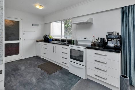 Photo of property in 8 Edge Street, Onerahi, Whangarei, 0110