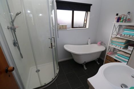 Photo of property in 31 Seabury Avenue, Foxton Beach, Foxton, 4815