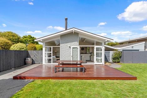 Photo of property in 24 Highfield Place, Avonhead, Christchurch, 8042