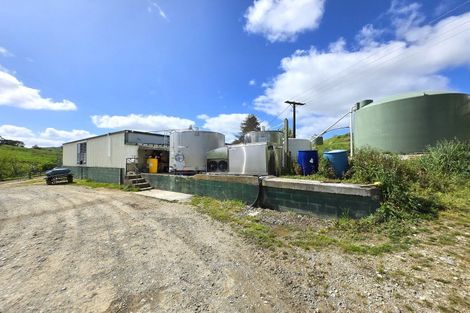 Photo of property in 153 Marohemo Road, Maungaturoto, 0587