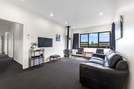 Photo of property in 1576 South Road, Manutahi, Patea, 4598