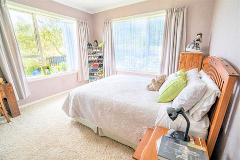 Photo of property in 5 Pearce Street, Bluff, 9814