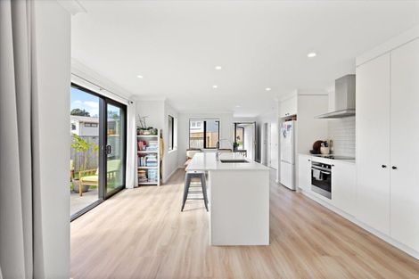 Photo of property in 2a No 2 Road, Te Puke, 3119