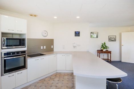 Photo of property in 112 Avenue Road, Foxton, 4891