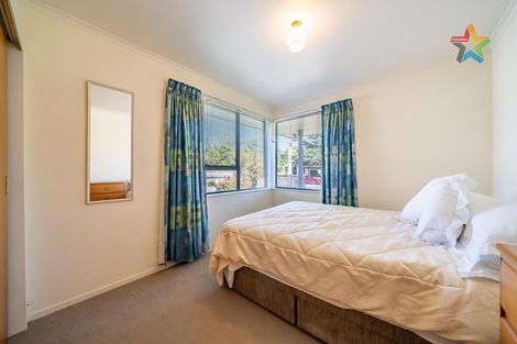 Photo of property in 1/147 Stokes Valley Road, Stokes Valley, Lower Hutt, 5019