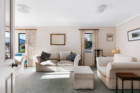 Photo of property in 18 Oteki Park Drive, Welcome Bay, Tauranga, 3112
