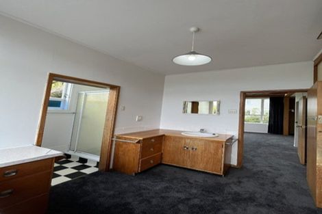 Photo of property in 75 Chamberlain Road, Karori, Wellington, 6012