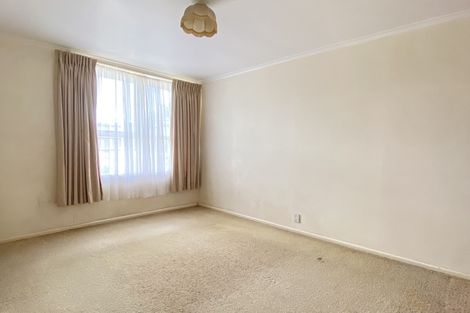 Photo of property in 25 Withers Road, Glen Eden, Auckland, 0602