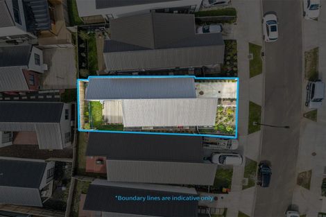 Photo of property in 14 Horokaka Street, Massey, 0614