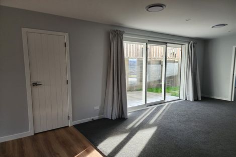 Photo of property in 12 Topsail Way, Whitby, Porirua, 5024