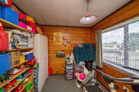 Photo of property in 42 Tawa Street, Hawera, 4610