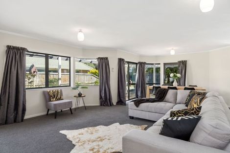 Photo of property in 676 Gloucester Road, Papamoa Beach, Papamoa, 3118