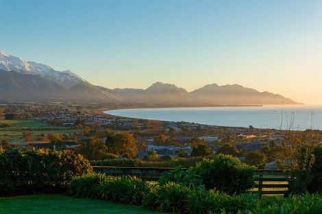Photo of property in 17 Shearwater Drive, Kaikoura, 7300