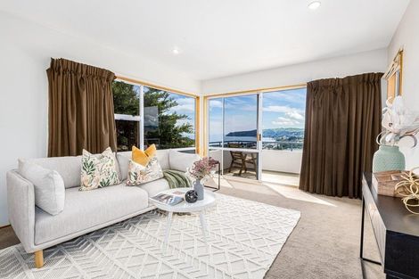 Photo of property in 37 Kahu Road, Paremata, Porirua, 5024