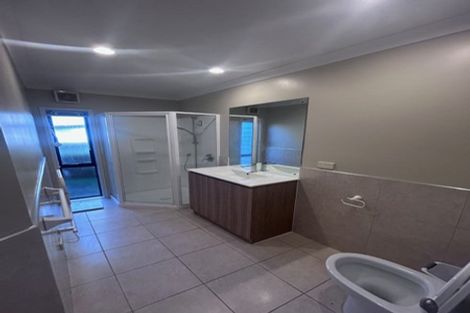 Photo of property in 26 Twin Court, Albany, Auckland, 0632