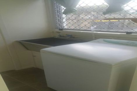 Photo of property in 14 Mickle Street, Te Atatu South, Auckland, 0610