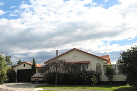 Photo of property in 22 Lucerne Place, Welcome Bay, Tauranga, 3112