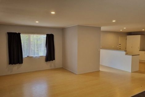 Photo of property in 49 Cyclarama Crescent, Massey, Auckland, 0614