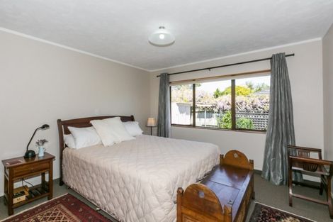 Photo of property in 53d Church Road, Taradale, Napier, 4112