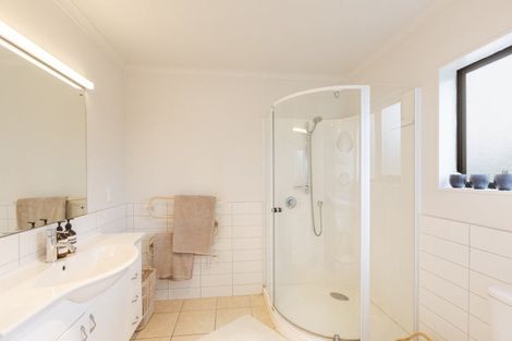 Photo of property in 104 Homewood Road, Waipawa, Otane, 4277