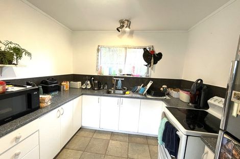 Photo of property in 2/102 Elliot Street, Howick, Auckland, 2014