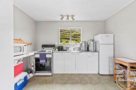 Photo of property in 297 Heatley Road, Whakapirau, Maungaturoto, 0583