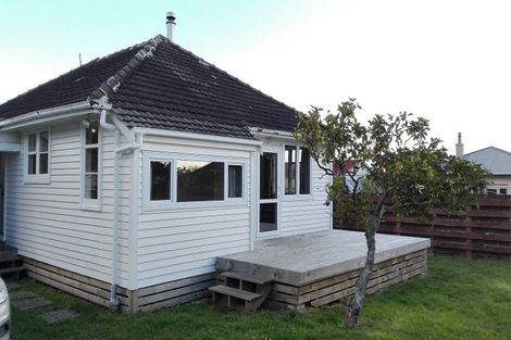 Photo of property in 12 Carlyle Street, Te Aroha, 3320