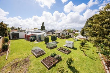 Photo of property in 123 High Street, Bulls, 4818